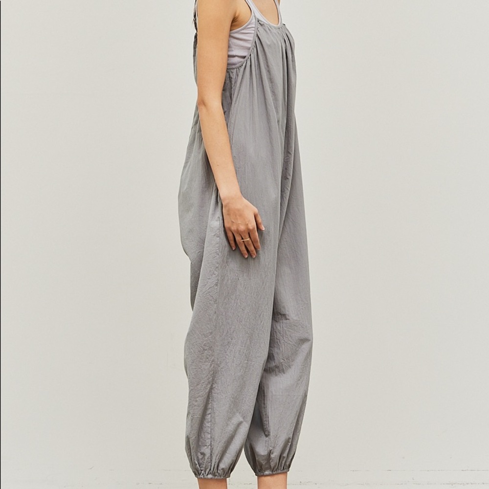 New from The King Kouture Gray Lightweight Cotton Jumpsuit Medium - Picture 4 of 6